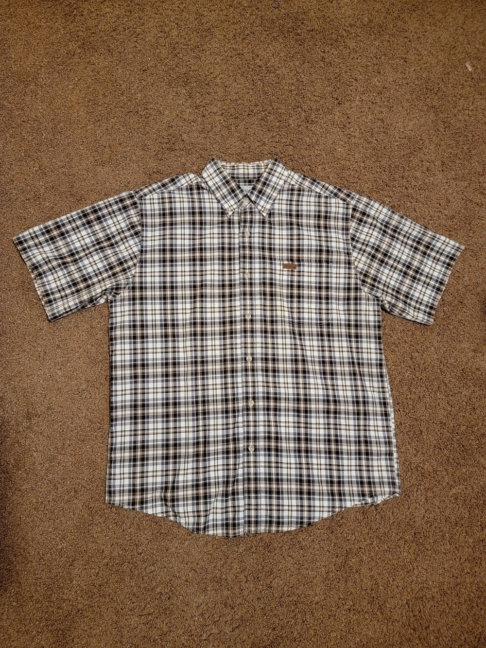 Men's Short-Sleeve Plaid Button-Up Shirt - Black & White
